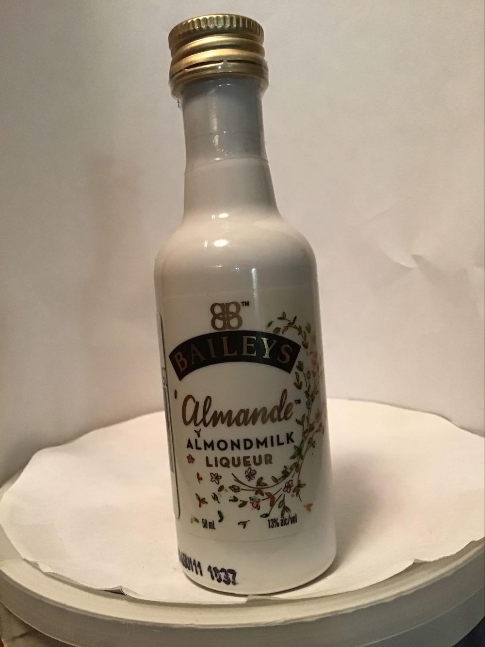 Bailey’s Pumpkin Spice & Almondmilk - Baileys (50 mL) alcohol collectible - Main Image 2