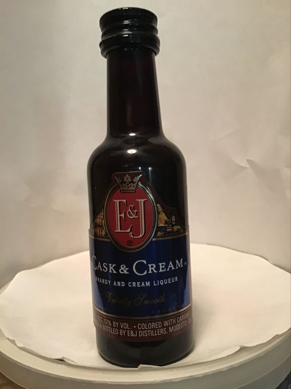 Cask & Cream - E & J Distillers (50 mL) alcohol collectible - Main Image 2