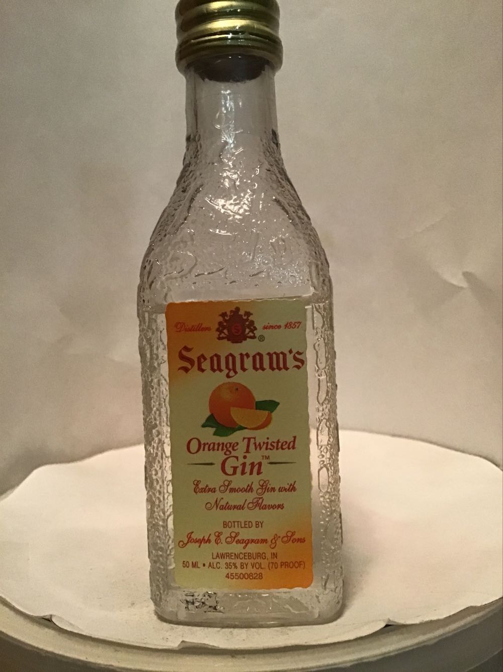 Seagram’s Pineapple Twisted Gin & Orange Twisted & Gin & Juice - Joseph Seagram’s & Son (50 mL) alcohol collectible - Main Image 2