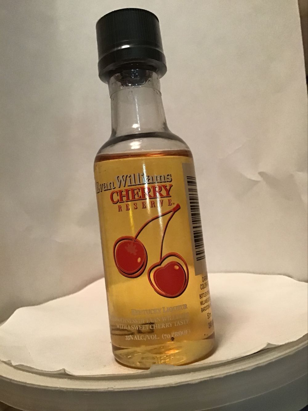 Evan Williams Cherry & Peach & Cinnamon - Old Evan Williams Distillery (50 mL) alcohol collectible - Main Image 3