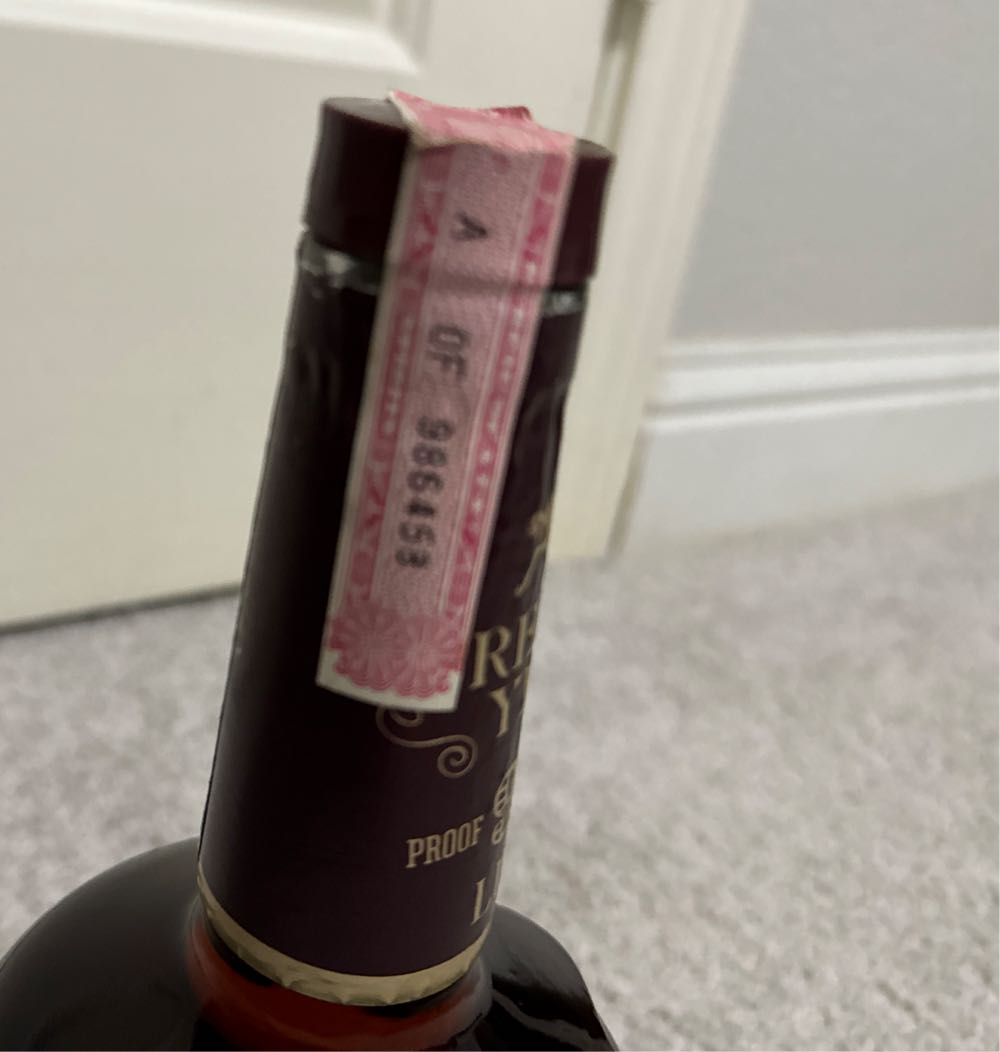 Rebel Yell 90 Proof - Stitzel-Weller Distillery, Louisville, KY (1 L) alcohol collectible [Barcode 088508250479] - Main Image 3