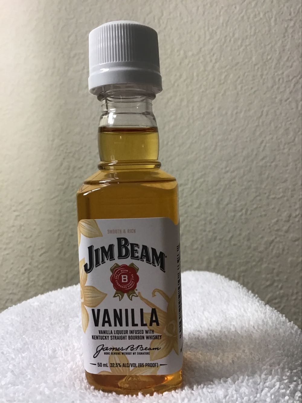 Jim Beam Vanilla & Apple & Maple - Jim Beam Distillery (50 mL) alcohol collectible - Main Image 3