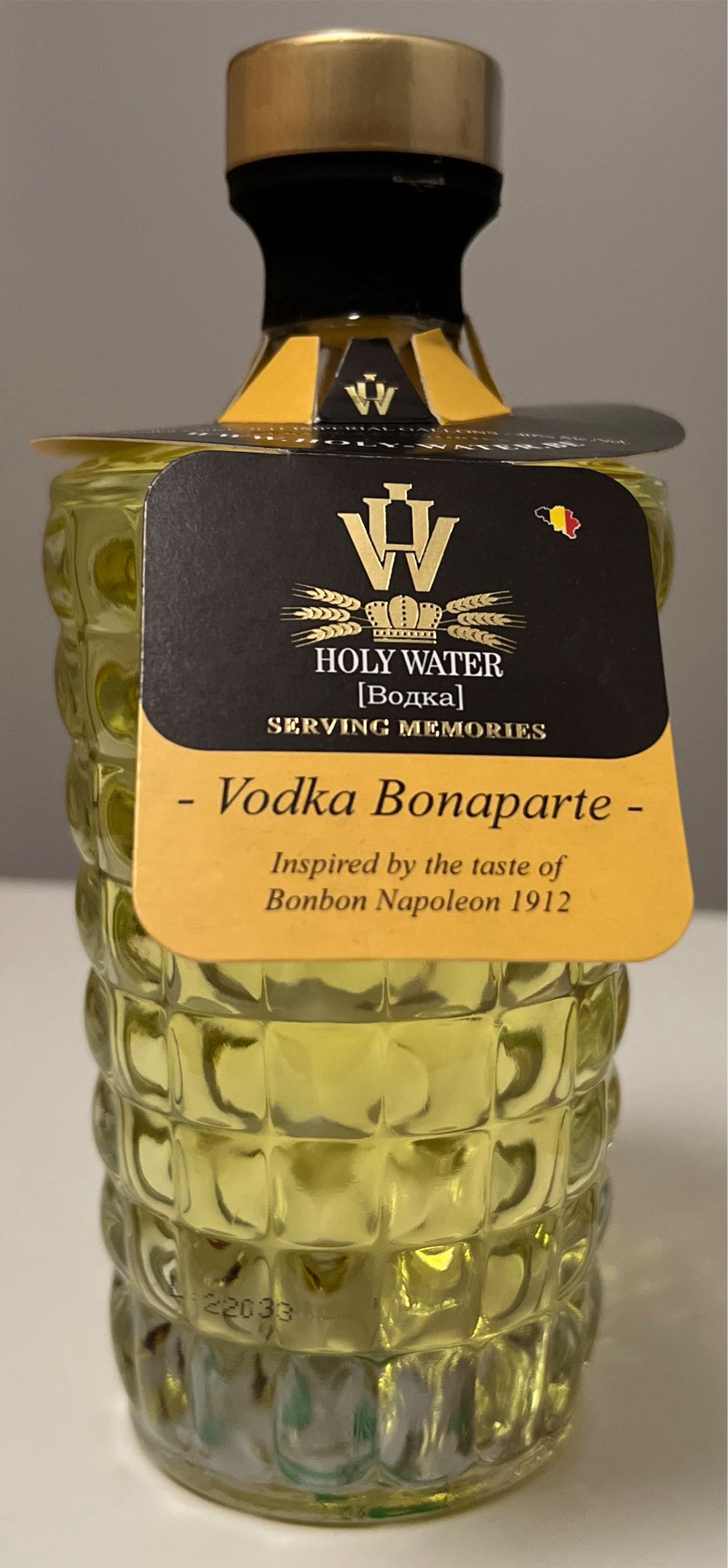 Holy Water Vodka Bonaparte - Holy Water Bv (500 mL) alcohol collectible [Barcode 5412185104797] - Main Image 1