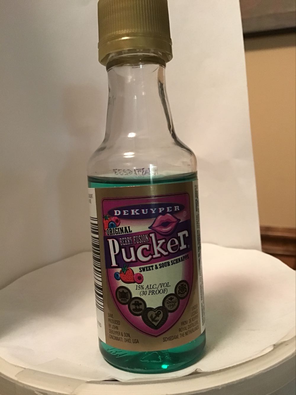 Pucker Raspberry Rave & Berry Fusion & Citrus Squeeze - Felding & Jones (50 mL) alcohol collectible - Main Image 2