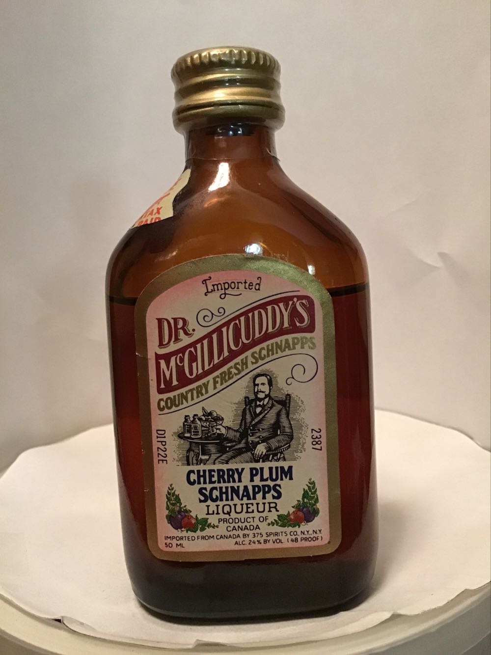 Dr. McGillicuddy’s Mentholmint & Cherry Plum - Sazerac Co (50 mL) alcohol collectible - Main Image 2