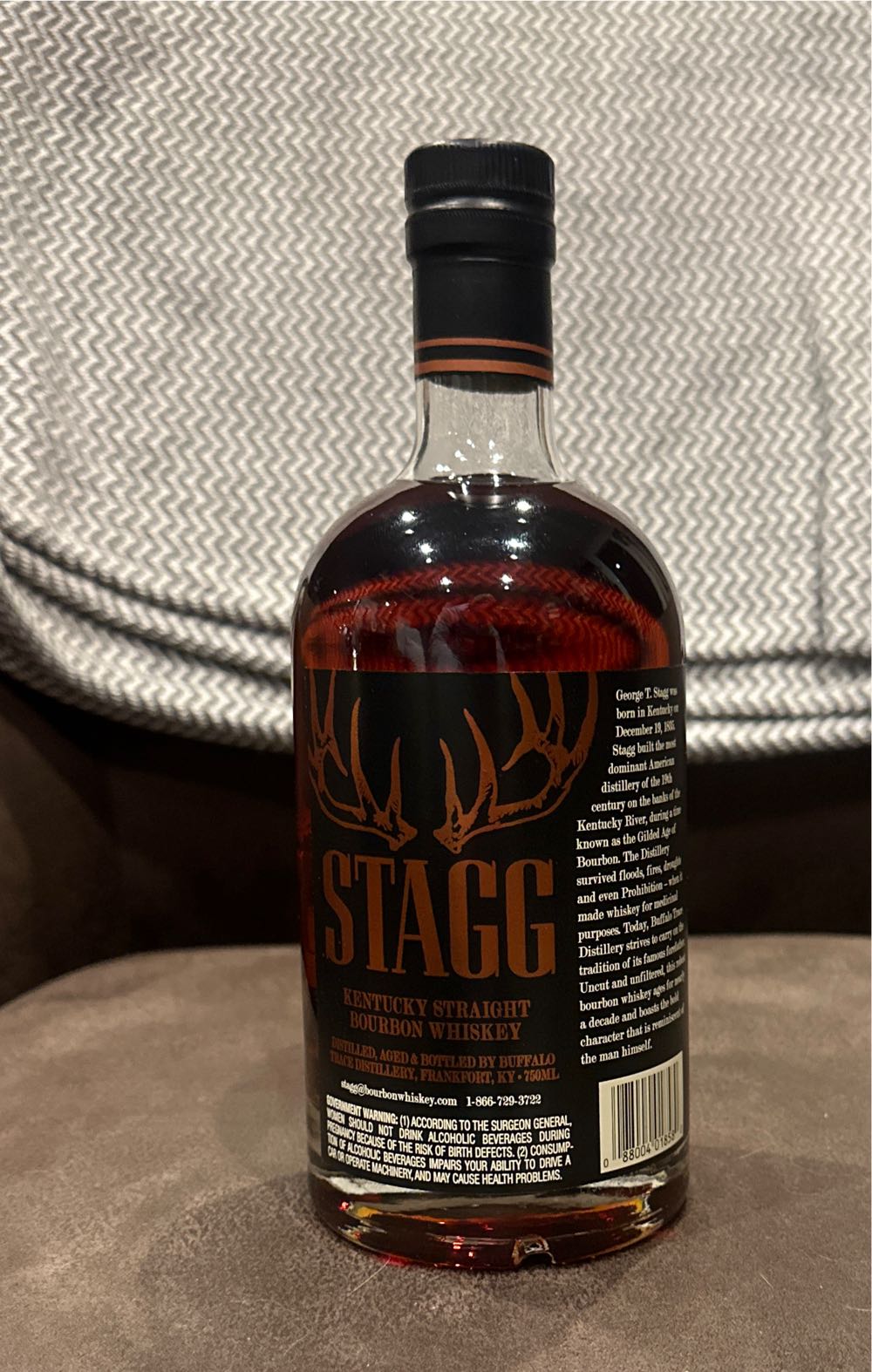 Stagg 24A - Buffalo Trace Distillery (750 mL) alcohol collectible [Barcode 088004018580] - Main Image 2