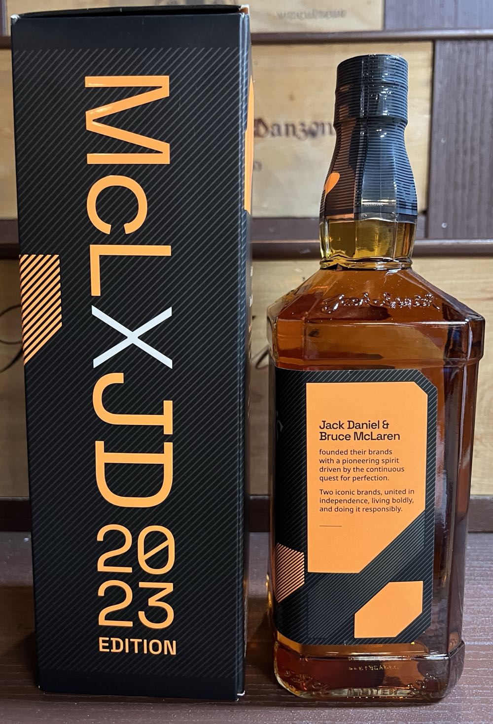 0 McLaren F1 - 1L 2023 - Jack Daniel’s Distillery, Lynchburg, TN (1 L) alcohol collectible - Main Image 4