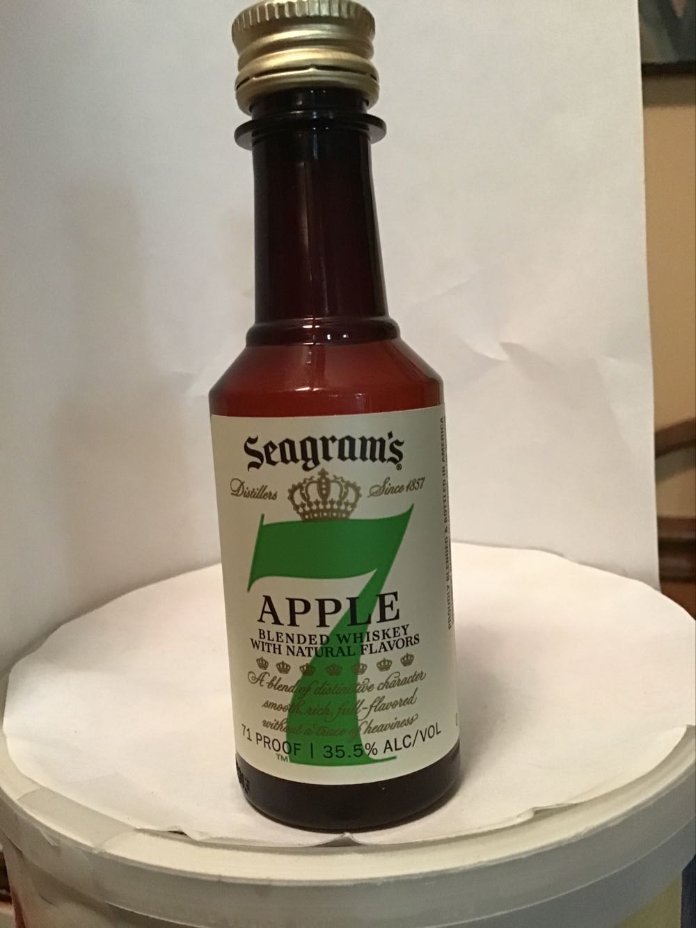 Lionstone Whiskey Decanter 1977 Porcelain Lion and Cub Limited Edition LARGE 9”