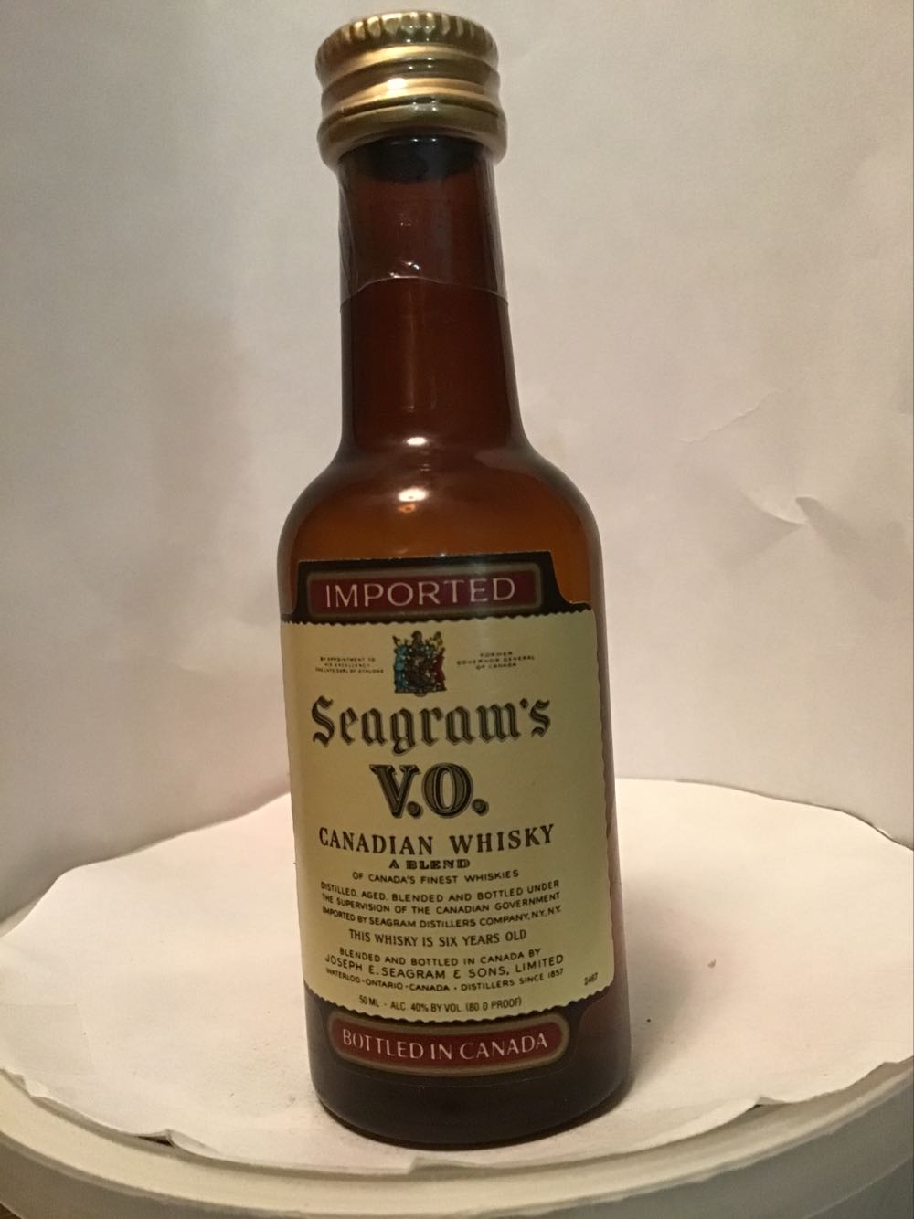 Seagram’s  7 Dark Honey & VO & Stone Cherry - Joseph Seagram’s & Son (50 mL) alcohol collectible - Main Image 3