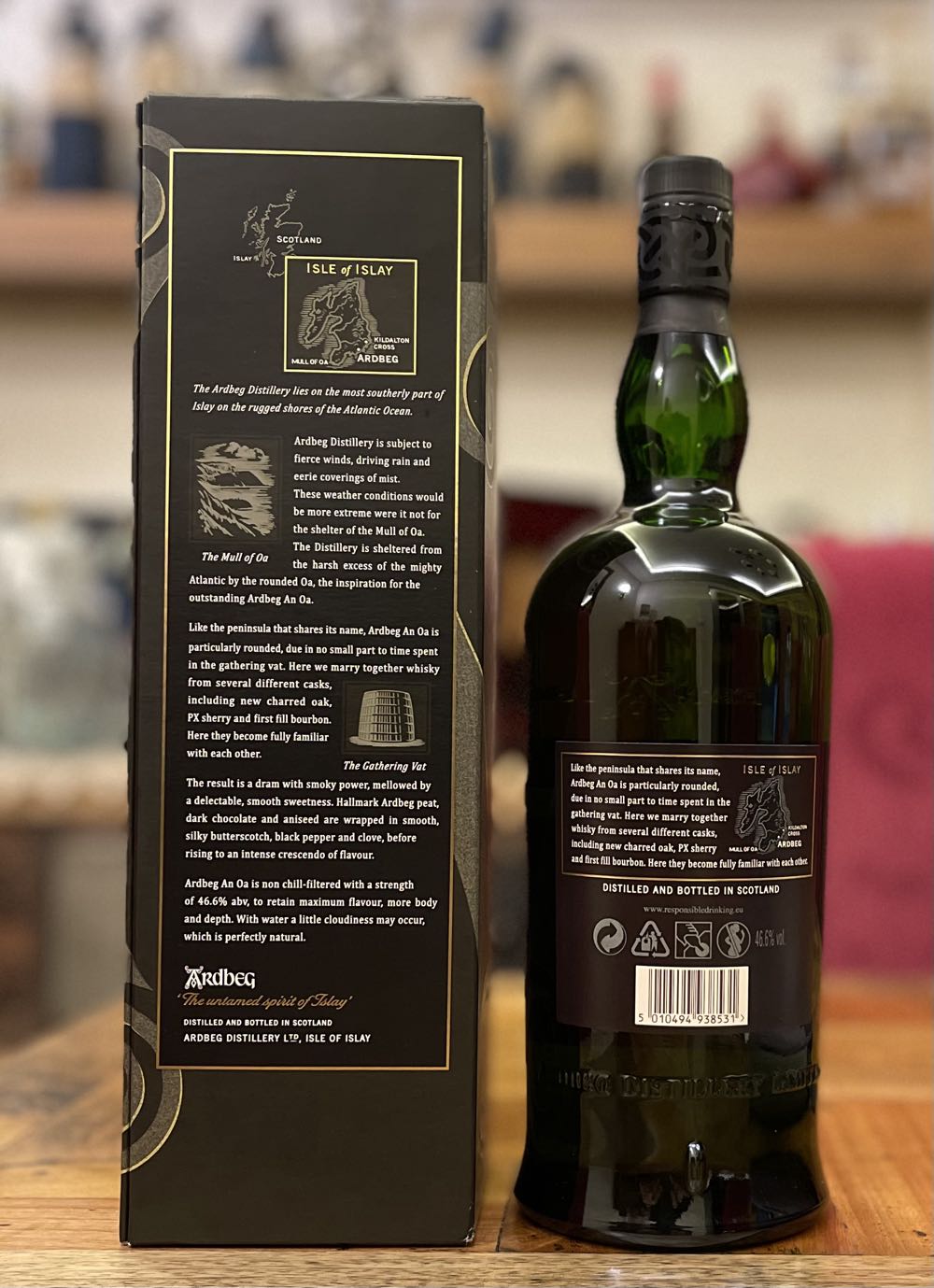ARDBEG AN OA - Ardbeg Distillery Limited (1 L) alcohol collectible [Barcode 5010494938531] - Main Image 2