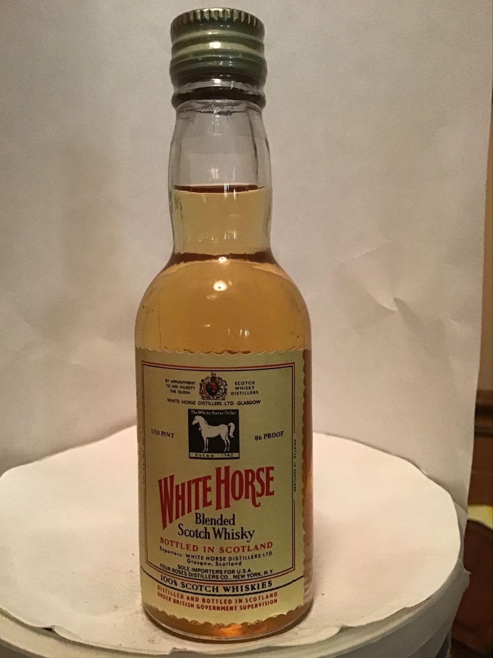 White Horse - White Horse Distillers (1.10 FL OZ) alcohol collectible - Main Image 3