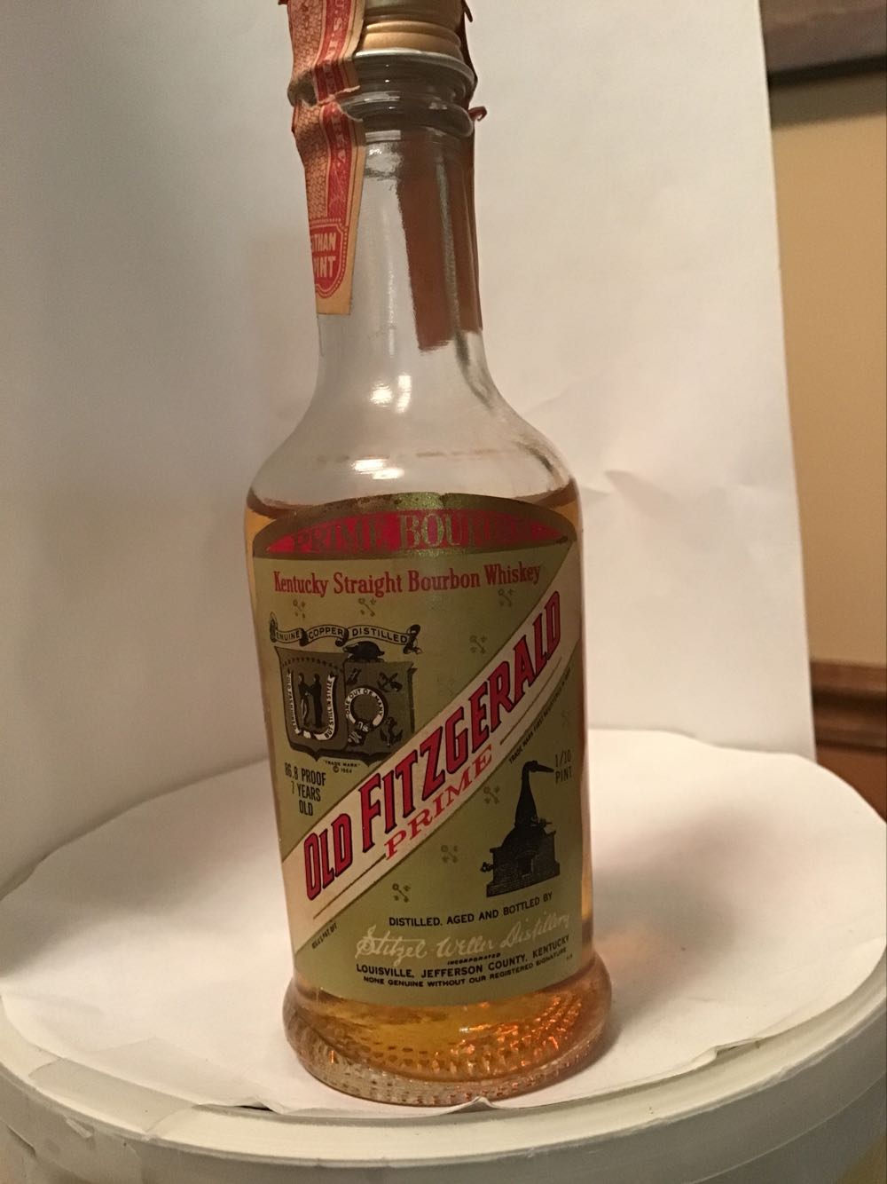 Old Fitzgerald - Stitzel-Weller Distillery, Louisville, KY (1.10 FL OZ) alcohol collectible - Main Image 2