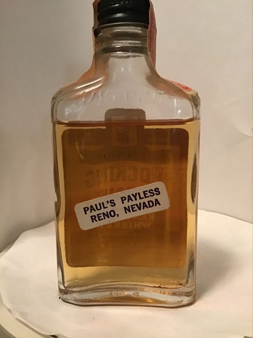 Old Mr. Boston Rocking Chair - Mr. Boston Distiller (1.10 FL OZ) alcohol collectible - Main Image 2