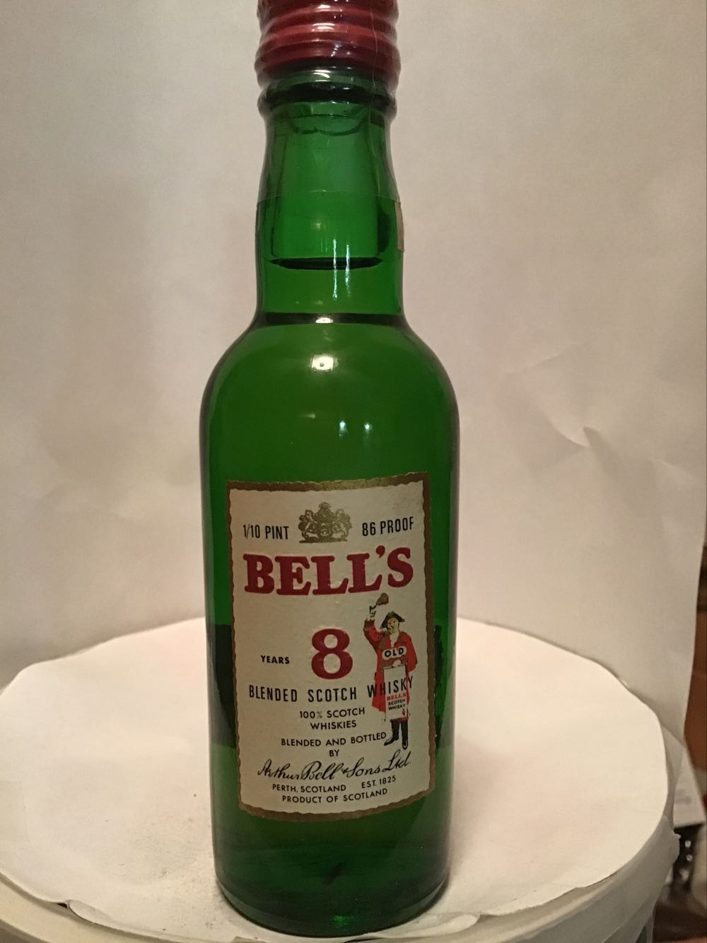 Bell’s 8 - arthur bell +sons (1.10 FL OZ) alcohol collectible - Main Image 3