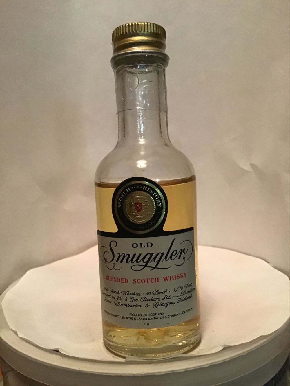 Old Smuggler - Gaelic (1.10 FL OZ) alcohol collectible - Main Image 2