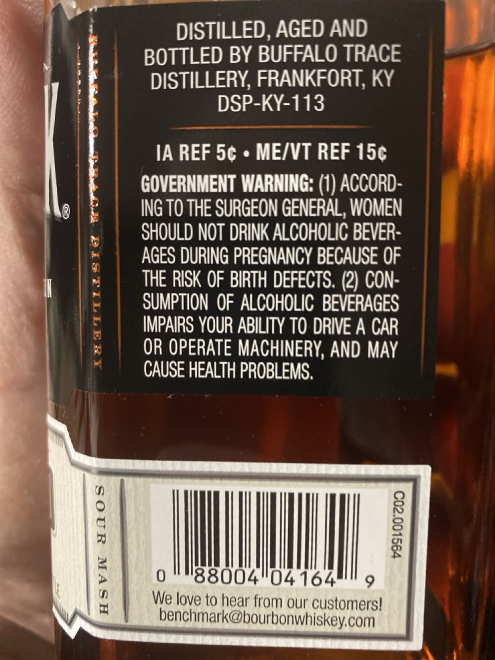 Benchmark Bonded KY Straight Bourbon Whiskey  alcohol collectible - Main Image 2