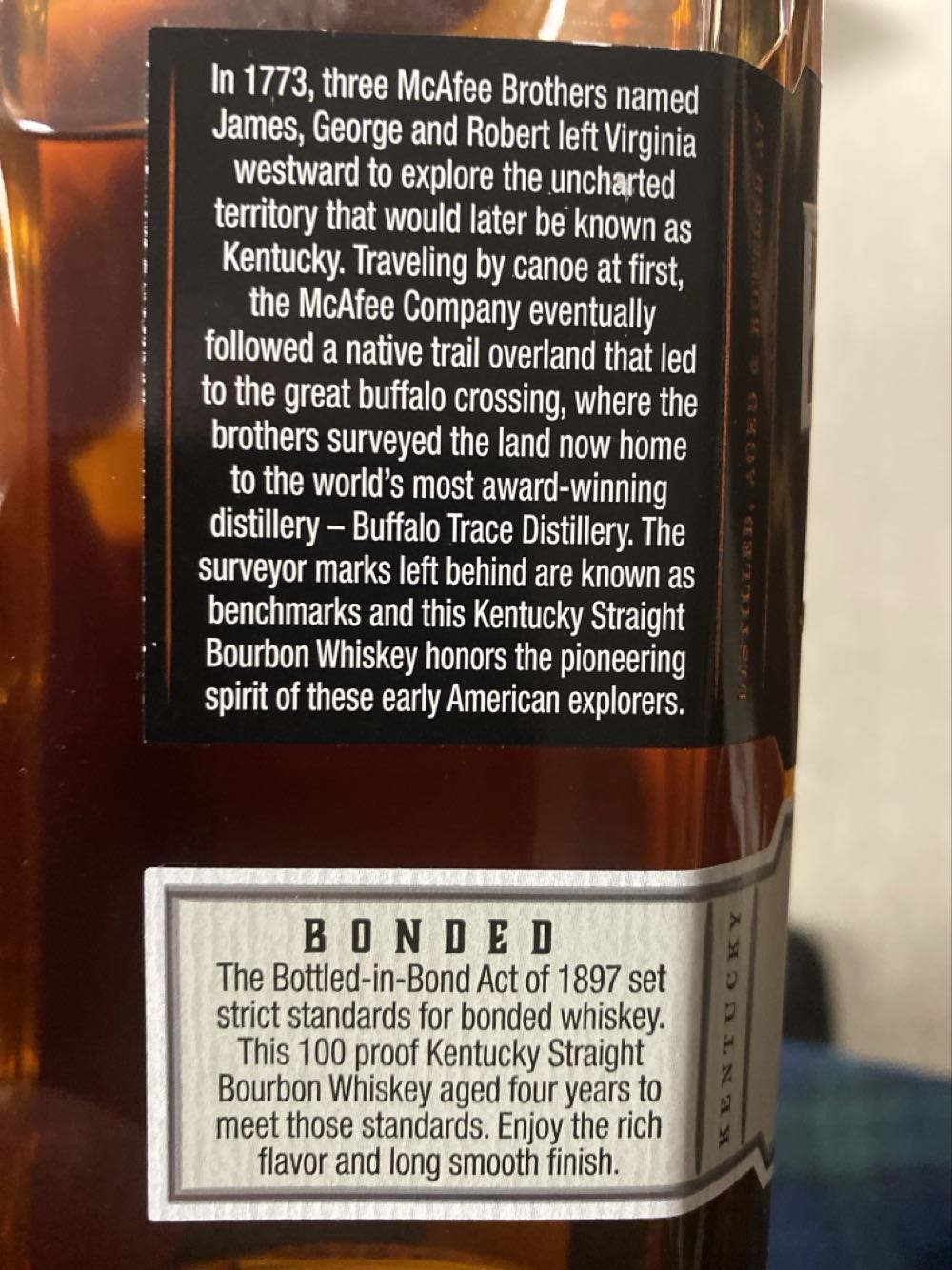 Benchmark Bonded KY Straight Bourbon Whiskey  alcohol collectible - Main Image 3