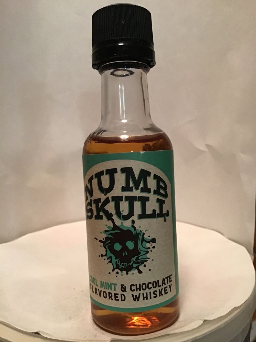 Numb Skull Cool Mint & Chocolate - Next Century Spirits (50 mL) alcohol collectible [Barcode 850038461812] - Main Image 2