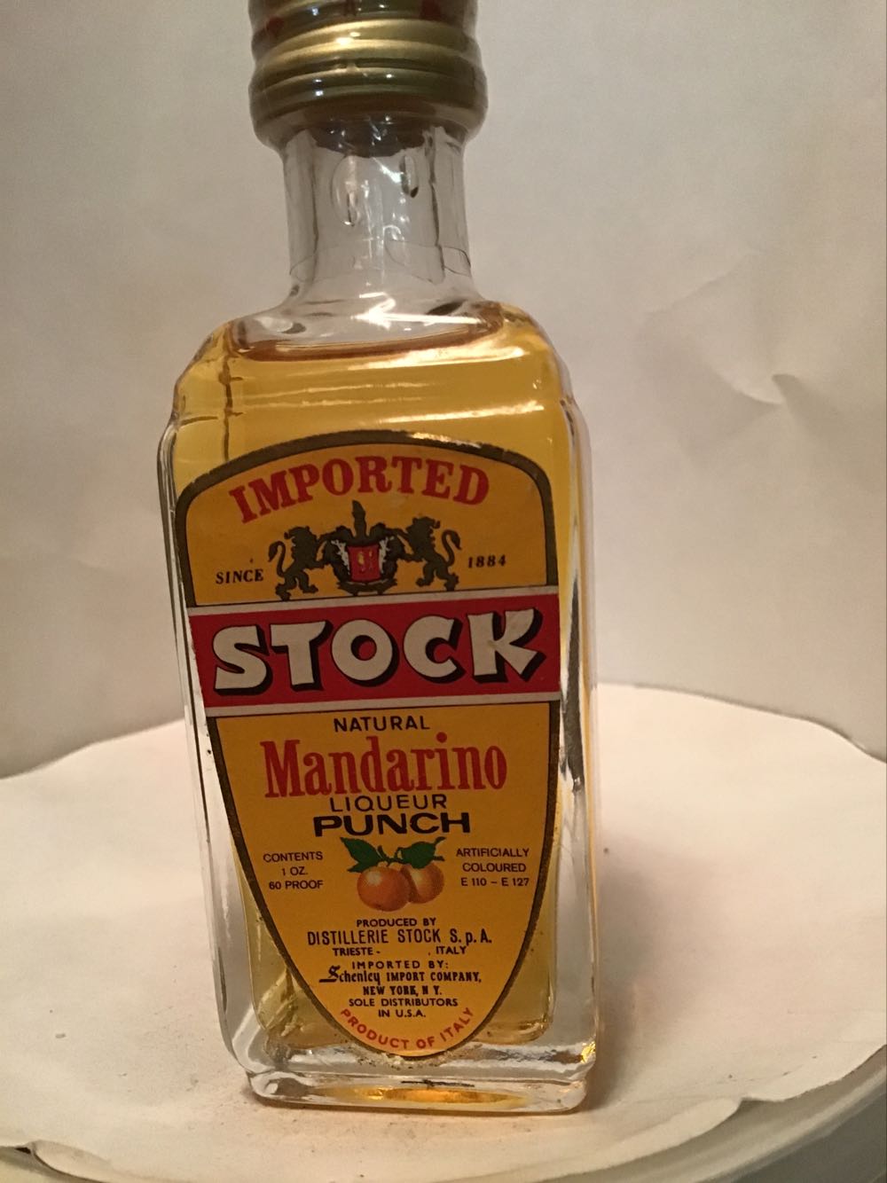 Stock Amaretto & Crème De Cacao & Mandarino - Schenley Distillers (50 mL) alcohol collectible - Main Image 4