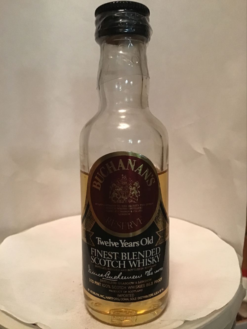 Buchanan’s - James Buchanan & Co (50 mL) alcohol collectible - Main Image 2