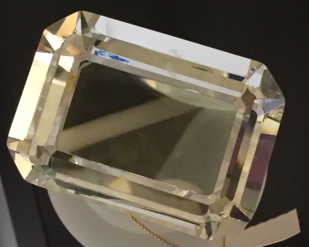 Four Carat Vodka - Four Carat Vodka, LLC (750 mL) alcohol collectible [Barcode 860003383407] - Main Image 2