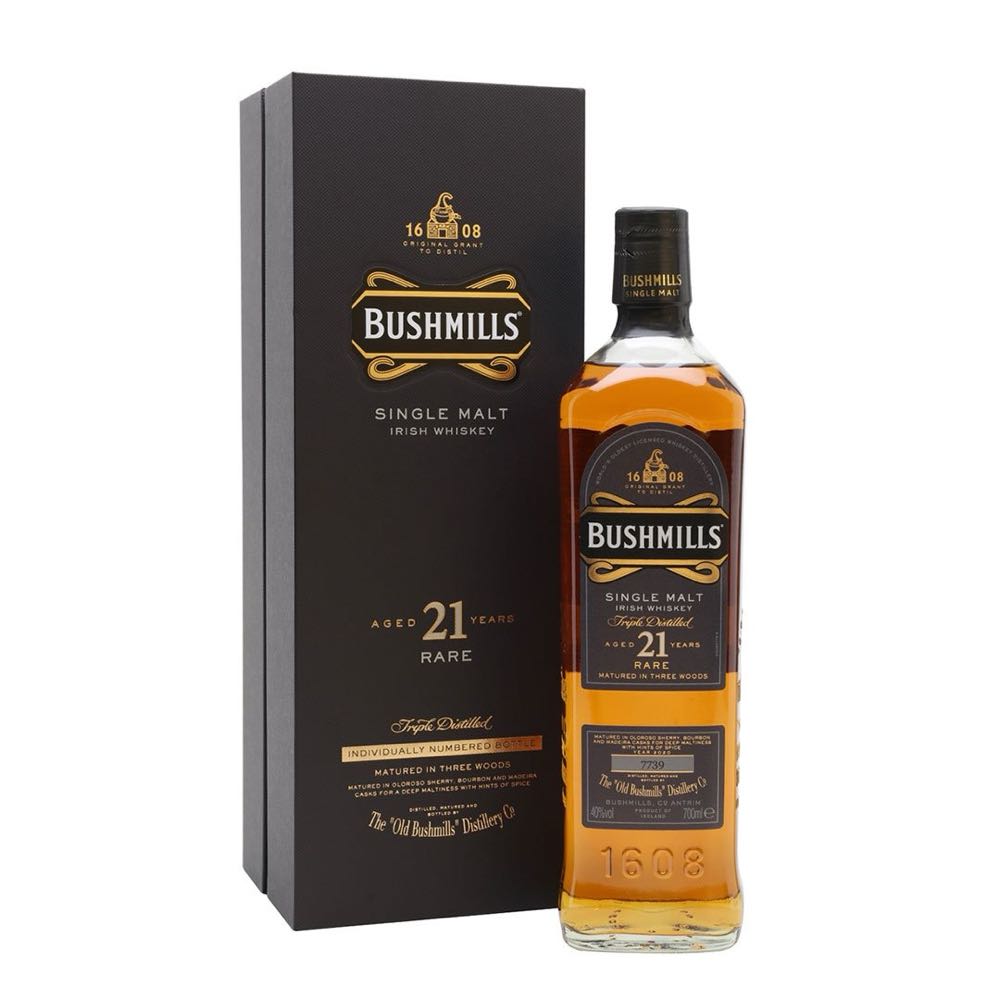 BUSHMILLS 21y Triple Distilled Single Malt Irish Whiskey - The ’Old Bushmills’ Distillery (700 mL) alcohol collectible [Barcode 5010103917940] - Main Image 3