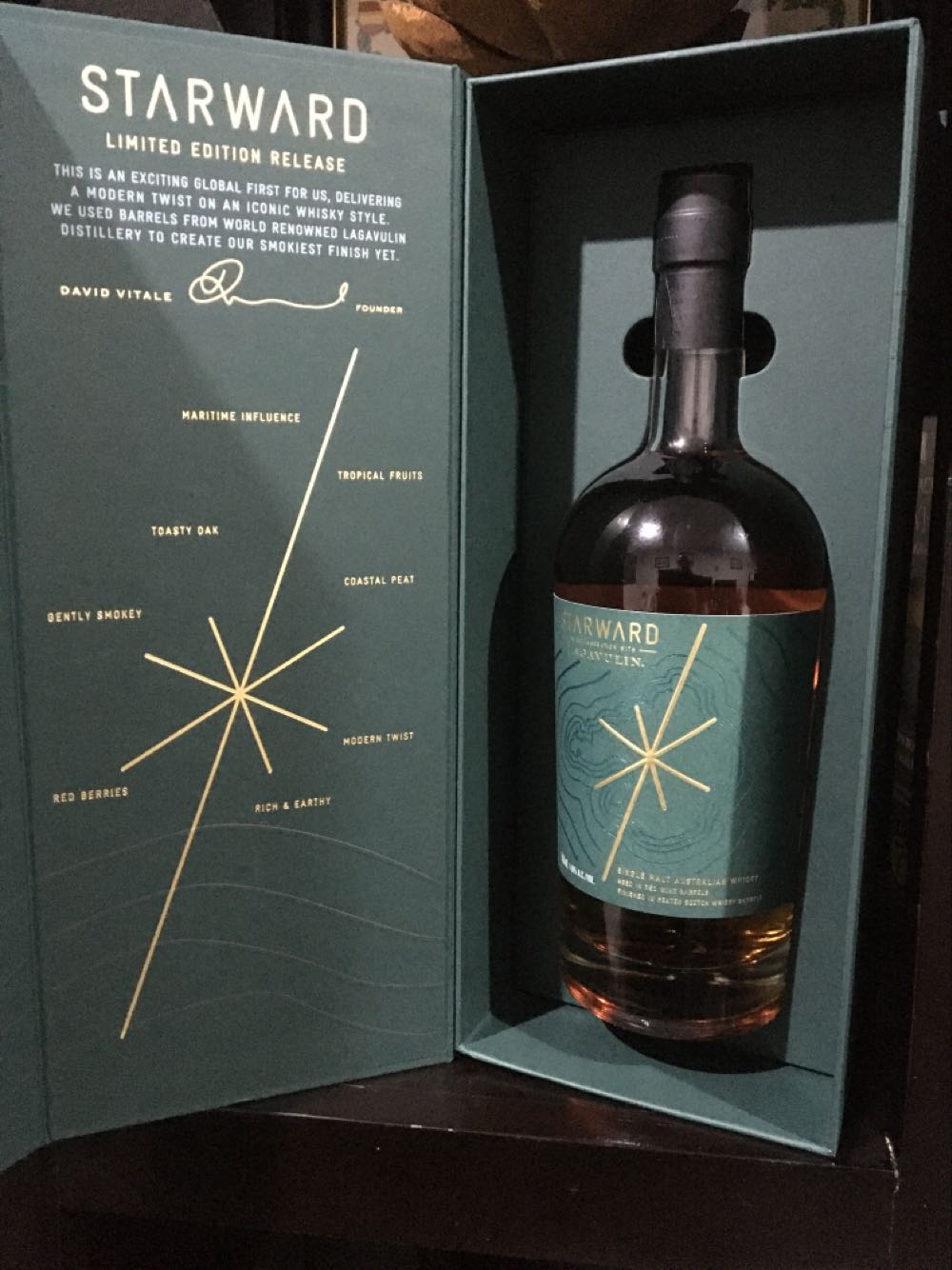 Starward Lagavulin Cask And  (700 mL) alcohol collectible [Barcode 9346943002598] - Main Image 4