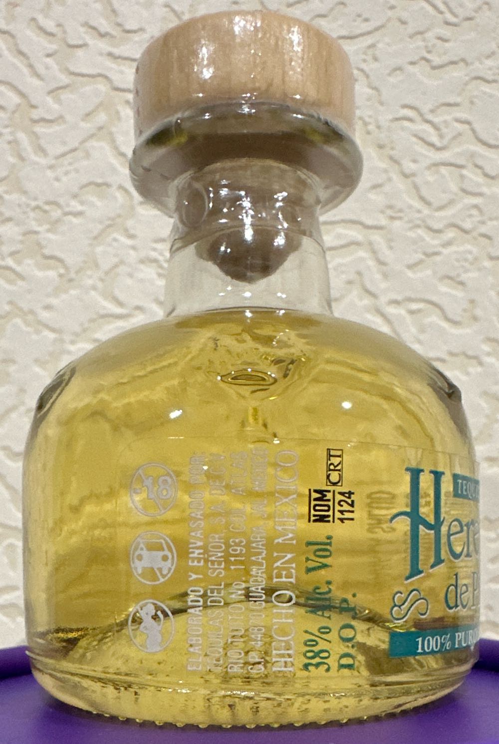 Herencia de Plata Reposado - Tequilas del Senor, S.A.de C.V. (50 mL) alcohol collectible - Main Image 2