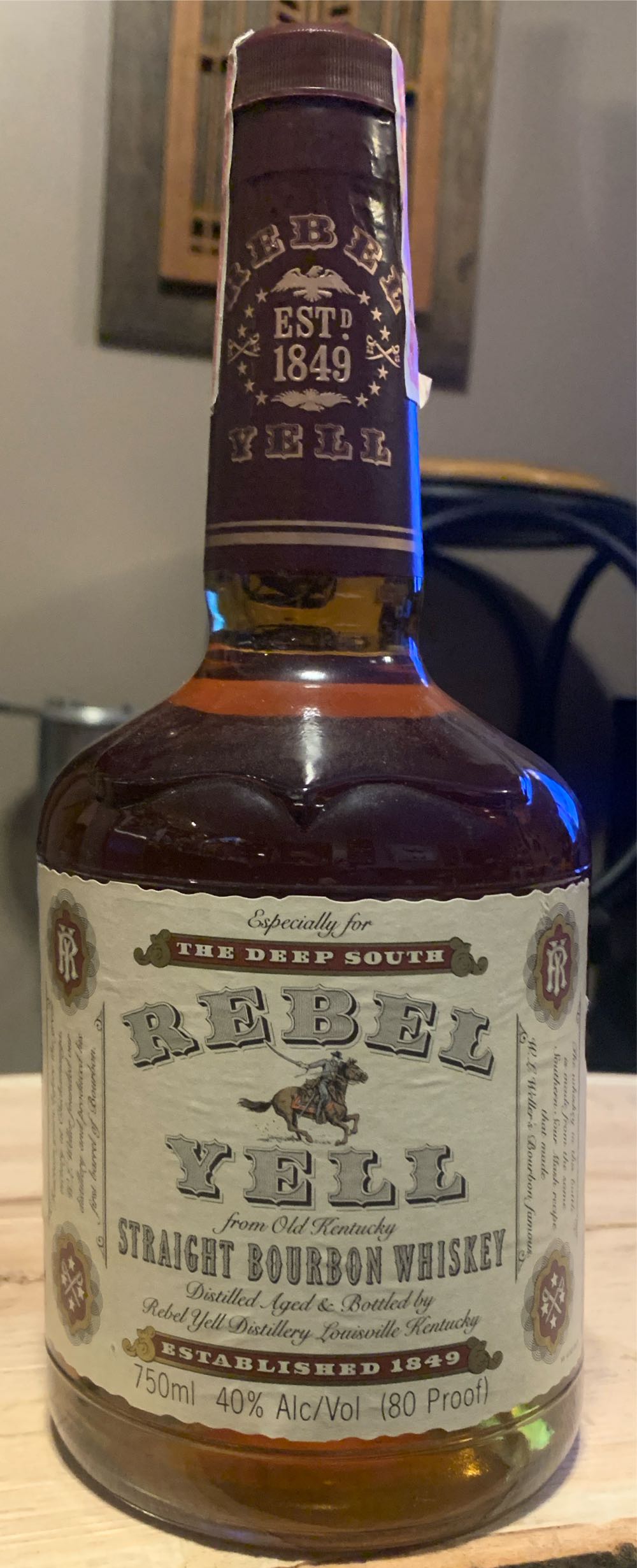 Rebel Yell Kentucky Straight Bourbon Whiskey  (750 mL) alcohol collectible [Barcode 088076020023] - Main Image 2