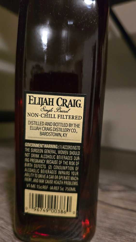 Elijah Craig Single Barrel Private Barrel 9 Year - Elijah Craig (750 mL) alcohol collectible [Barcode 096749003860] - Main Image 2