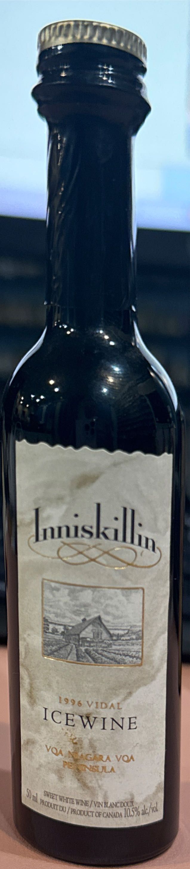 Inniskillin Vidal Icewine Niagara  (375 mL) alcohol collectible [Barcode 620654110018] - Main Image 2