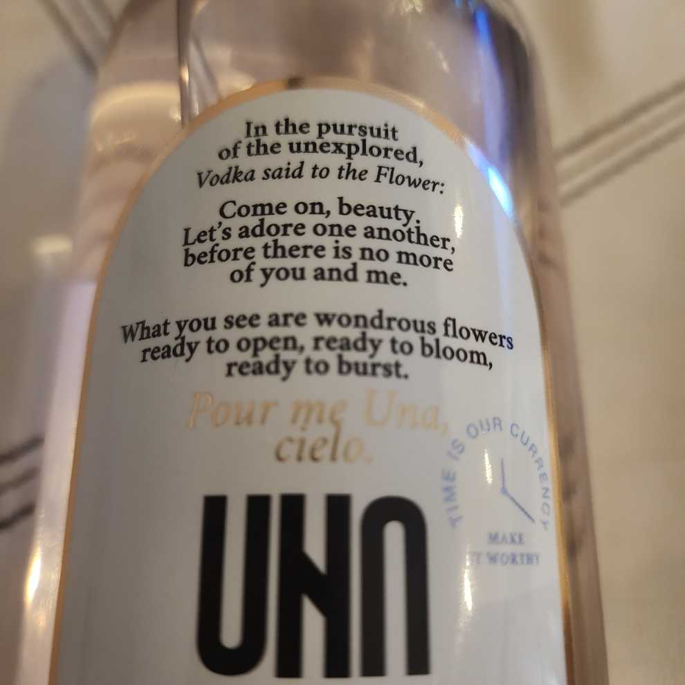 UNA - Una Spirits LLC (750 mL) alcohol collectible - Main Image 4