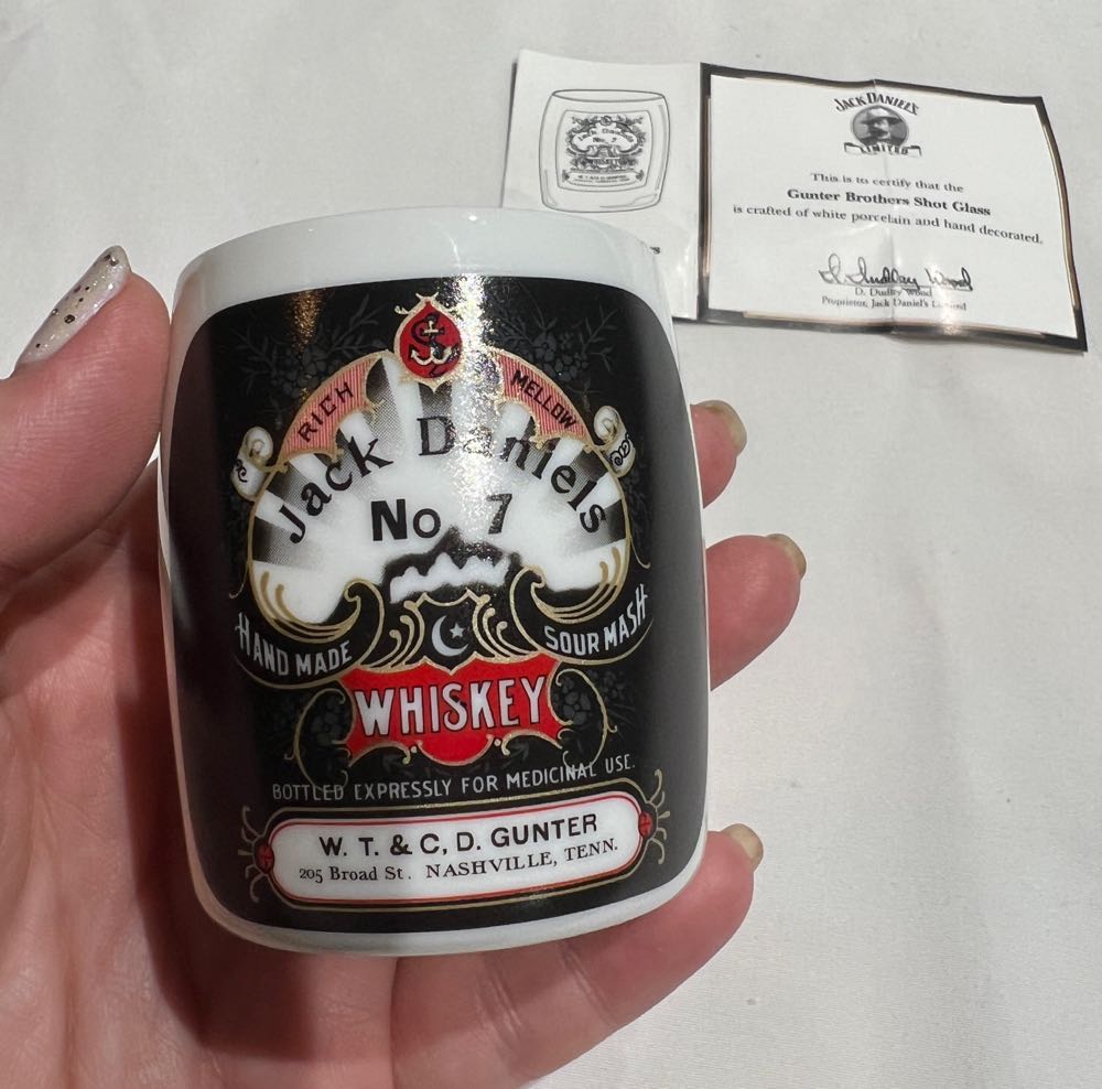 0 Shot Glass Gunter Brothers - Jack Daniel’s Distillery, Lynchburg, TN alcohol collectible - Main Image 2