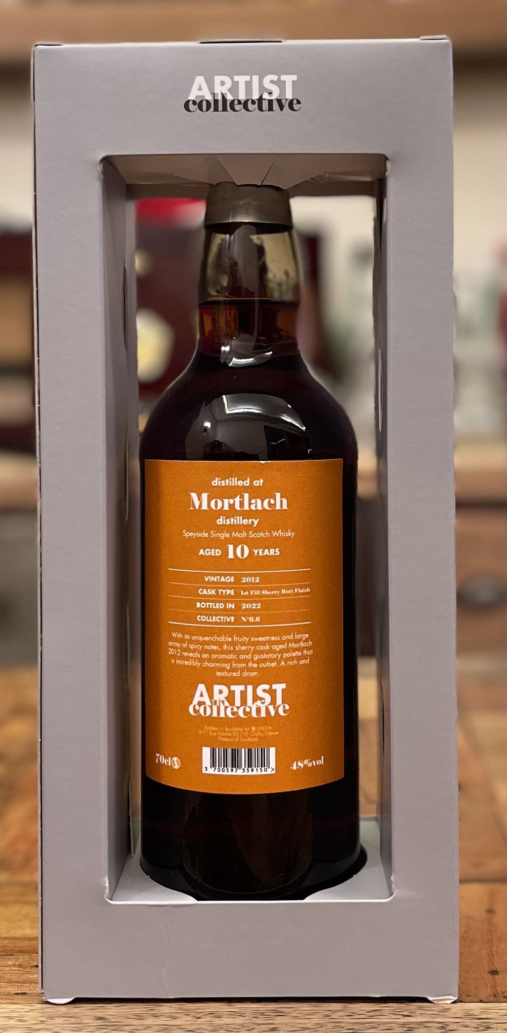 MORTLACH 10y Artists Collection Single Malt Scotch Whisky - The Mortlach Distillery (700 mL) alcohol collectible [Barcode 3700597359150] - Main Image 2