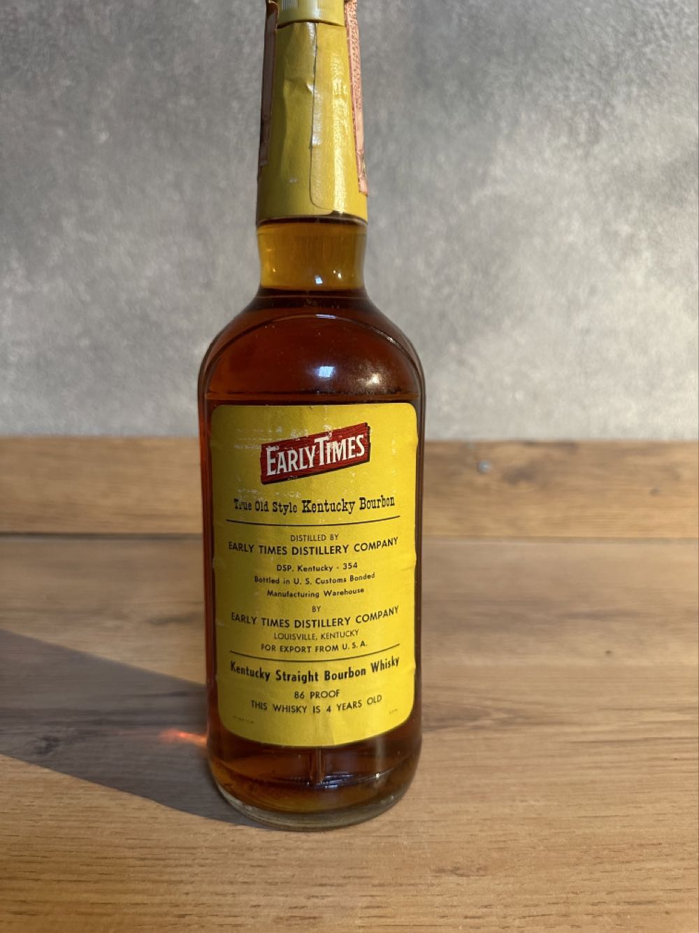 Early Times 4yo Imp SOFFIANTINO - Early Times Distillery alcohol collectible - Main Image 2