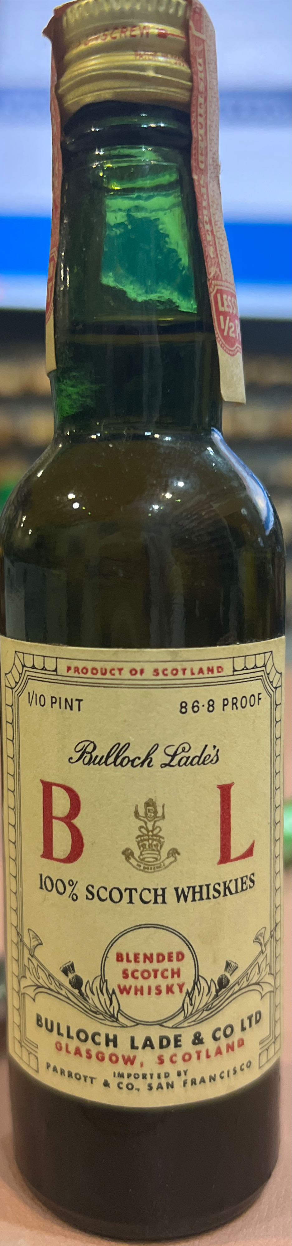Bulloch Lades - Bulloch Lade & Cp. alcohol collectible - Main Image 4