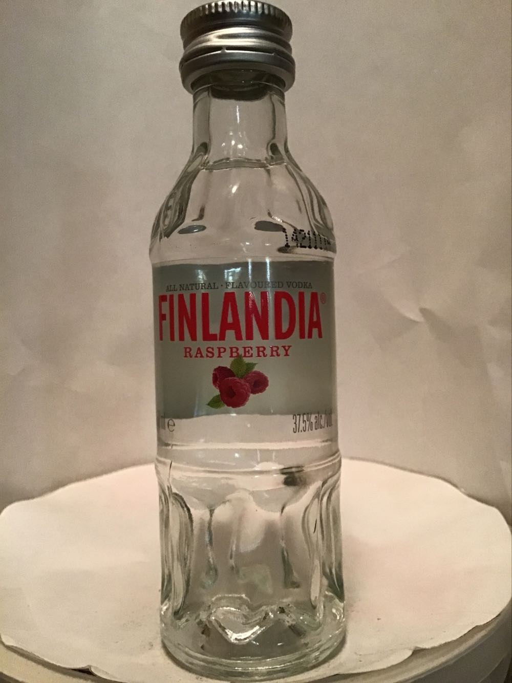 Finlandia Cranberry & Raspberry & Cranberry Fusion - Primalco Oy (50 mL) alcohol collectible - Main Image 2