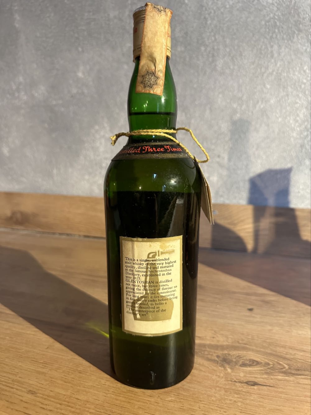 Glentoshan 5yo Imp INTERNATIONAL FOOD - Eadie Cairns alcohol collectible - Main Image 2