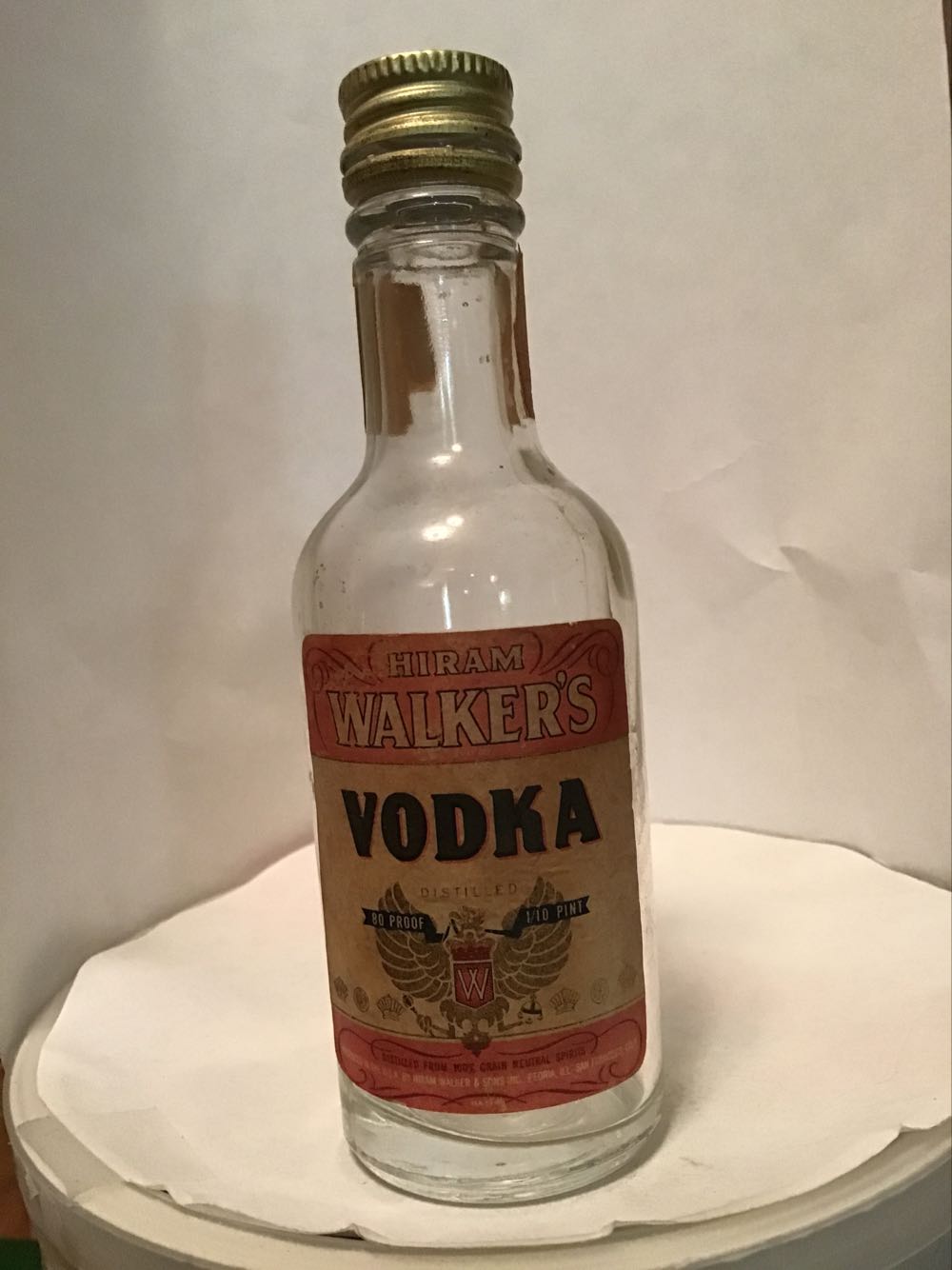 Hiram Walker Vodka & Crème De Menthe & Peach Sourballs - Hiram Walker & Sons (1.10 FL OZ) alcohol collectible - Main Image 2