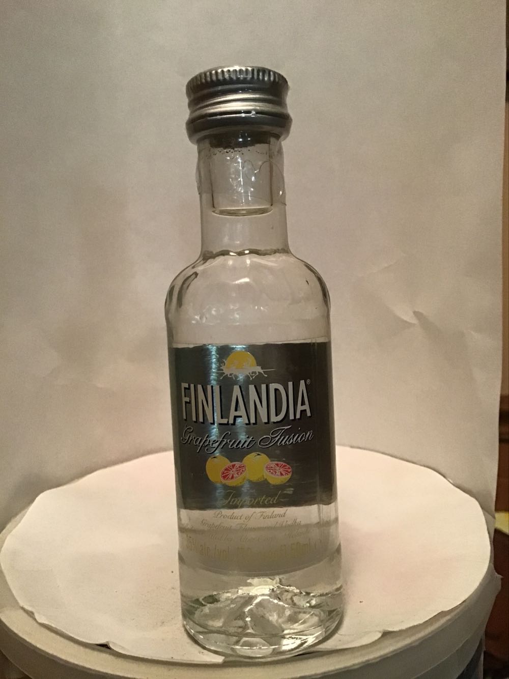 Finlandia Pineapple & Grapefruit - Primalco Oy (50 mL) alcohol collectible - Main Image 2