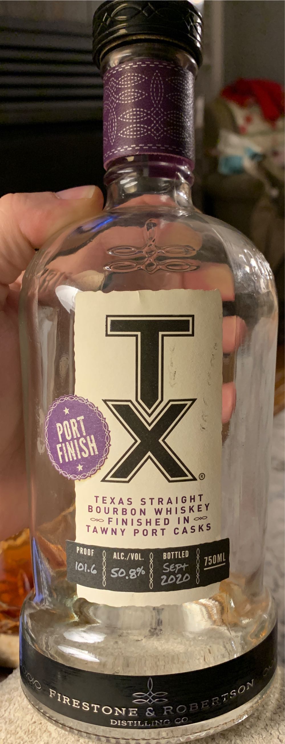 Tx Bourbon Tawny Port Finish 750 Ml Straight - Firestone & Robertson Distlling Co. alcohol collectible [Barcode 858379003197] - Main Image 2