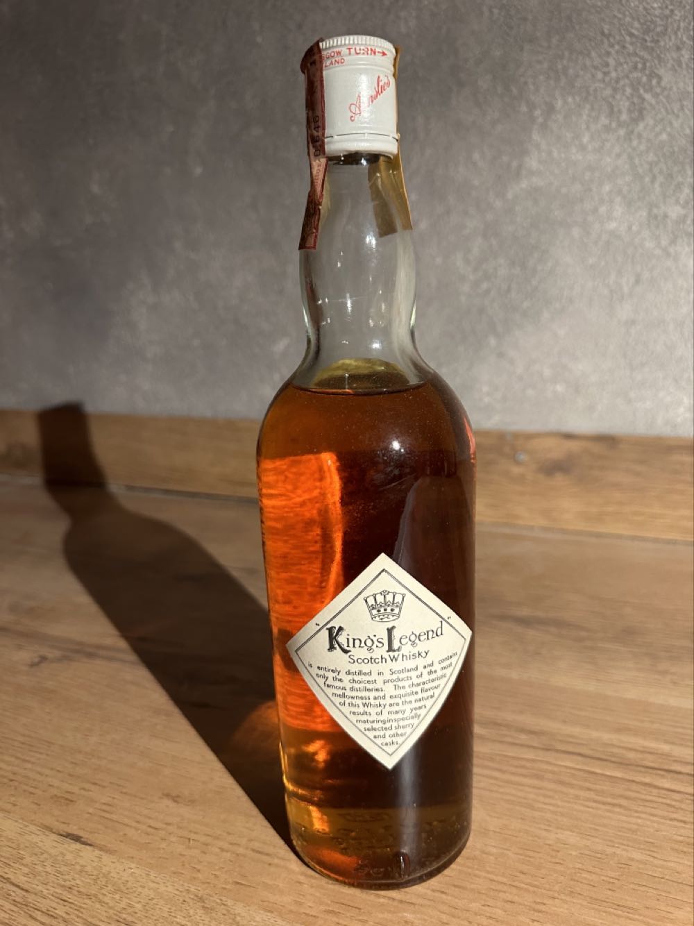 King’s Legend Imp DI CHIANO - Ainslie & Heilbronn alcohol collectible - Main Image 2