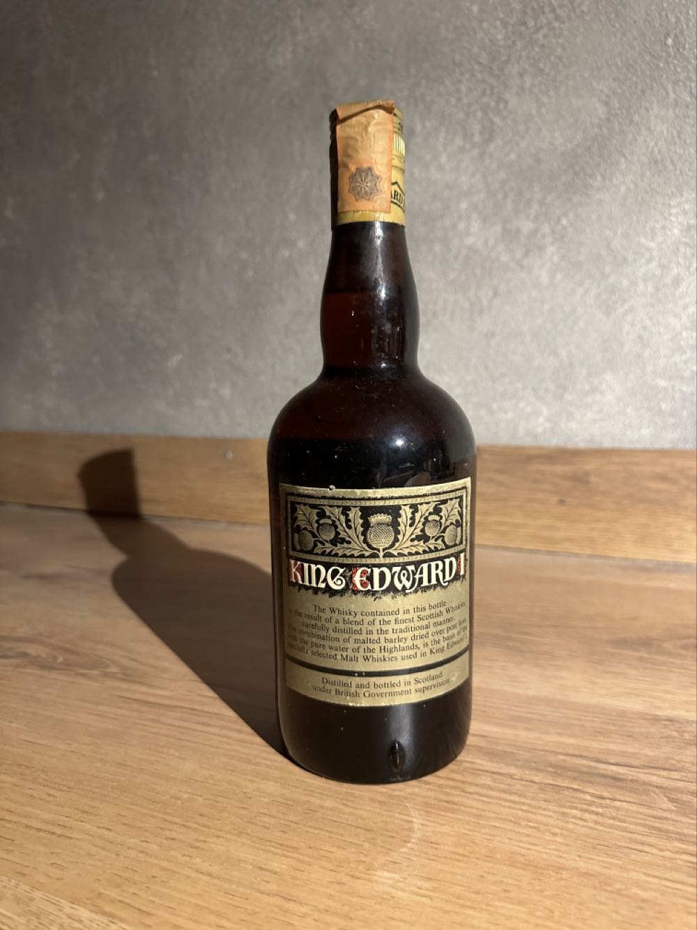 King Edward I Imp MARTINI & ROSSI - Clan Munro ltd alcohol collectible - Main Image 2