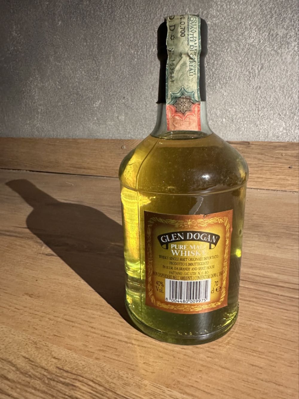 Glen Dogan 12yo - Tanist Bonding Company alcohol collectible - Main Image 2