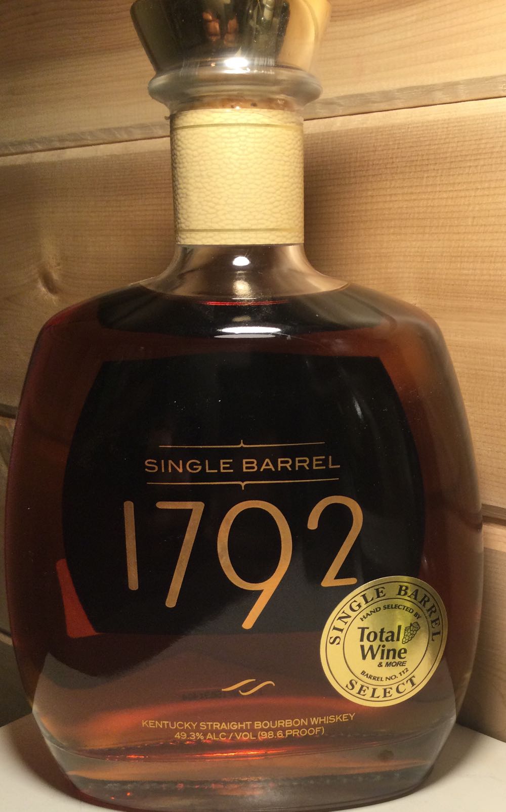 1792 Bourbon Single Barrel - Barton 1792 Distillery, Bardstown, KY (750 mL) alcohol collectible [Barcode 451453407500] - Main Image 1