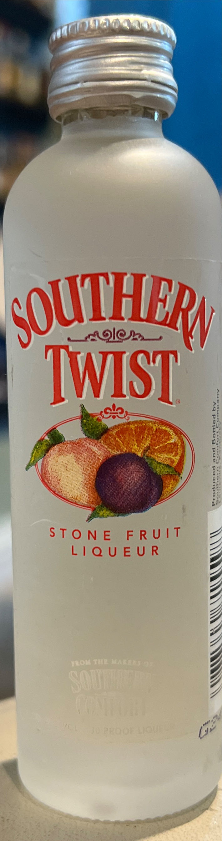 Southern Twist - Souhern Comfort (50 mL) alcohol collectible - Main Image 2