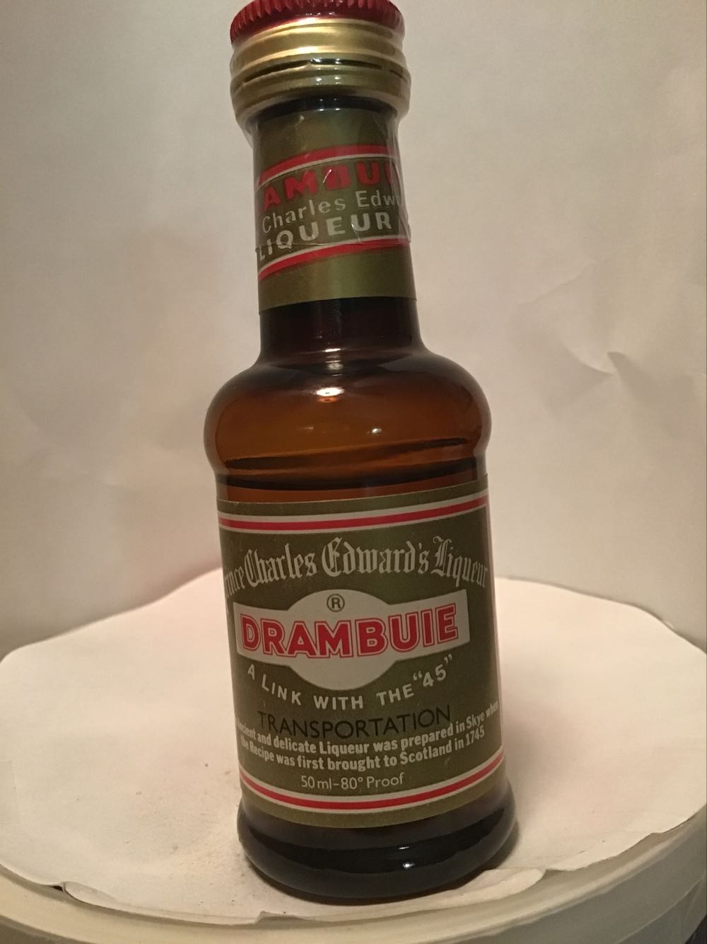 Drambuie - W. Taylor & Co. (1.10 FL OZ) alcohol collectible - Main Image 3