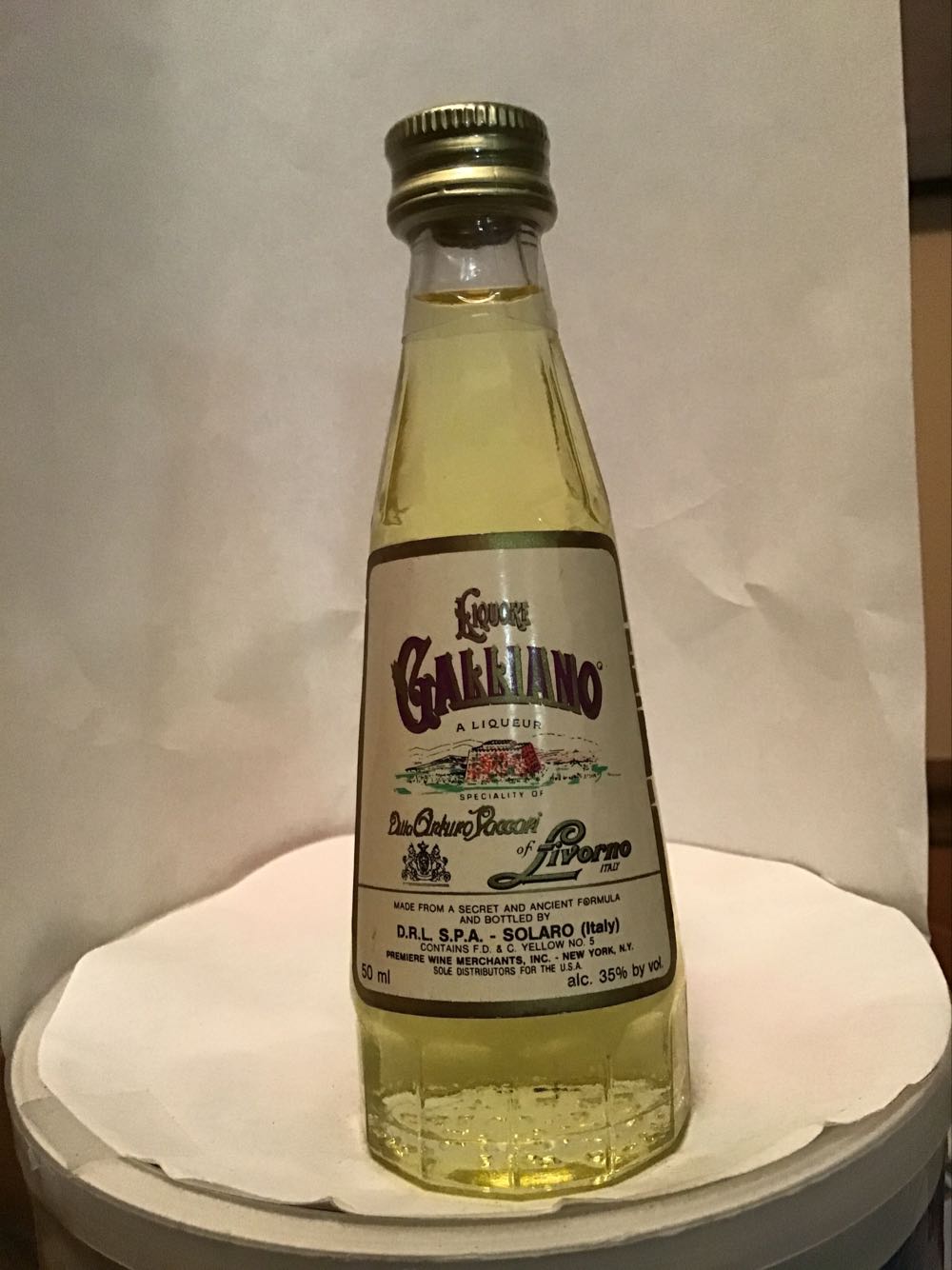 Galliano - Distillerie Riunite di Liquori (1.16 FL OZ) alcohol collectible - Main Image 2