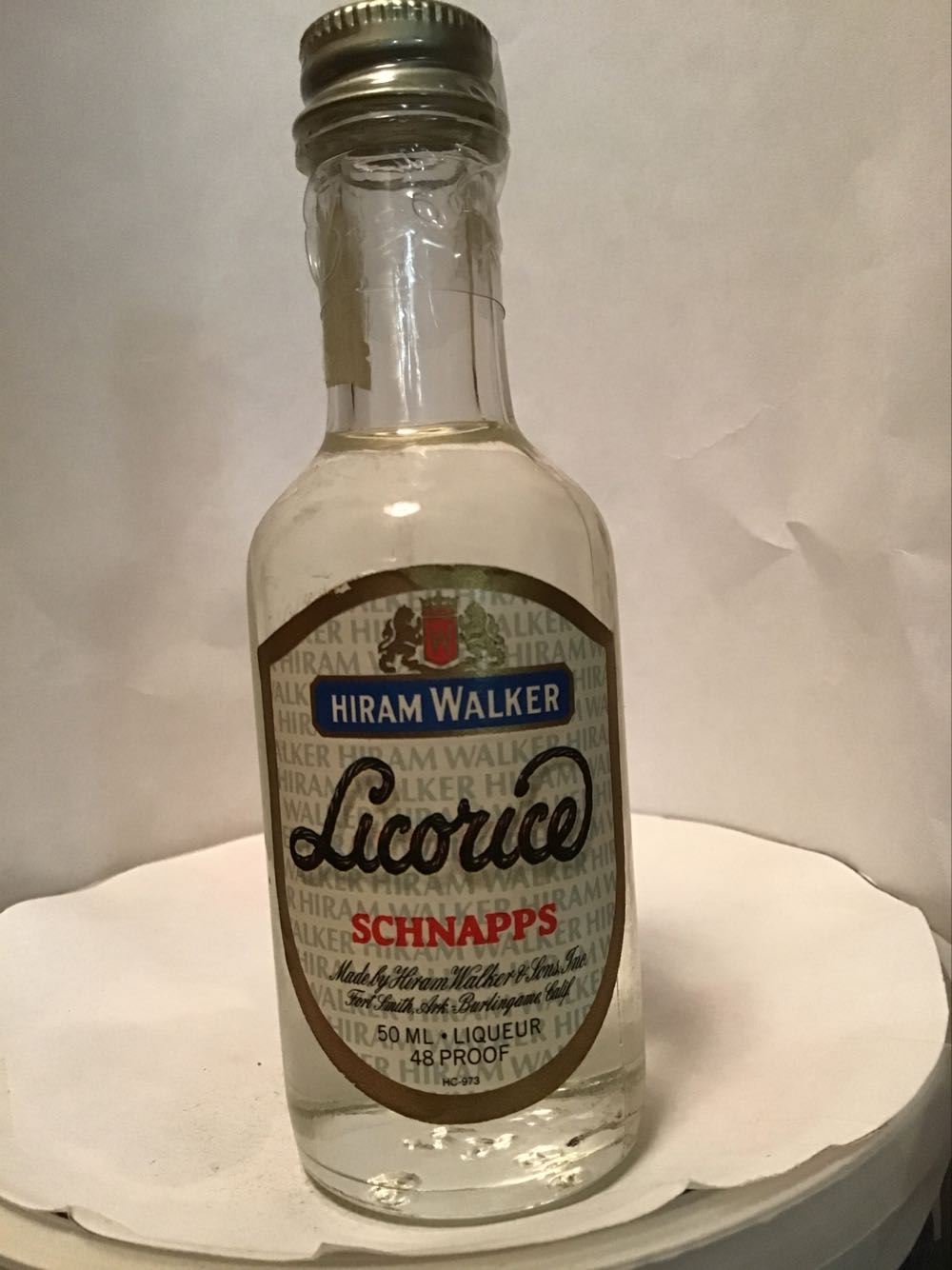 Hiram Walker Lemon Sourballs & Licorice & Blue Raspberry Sourballs & Amaretto - Hiram Walker & Sons (50 mL) alcohol collectible - Main Image 2