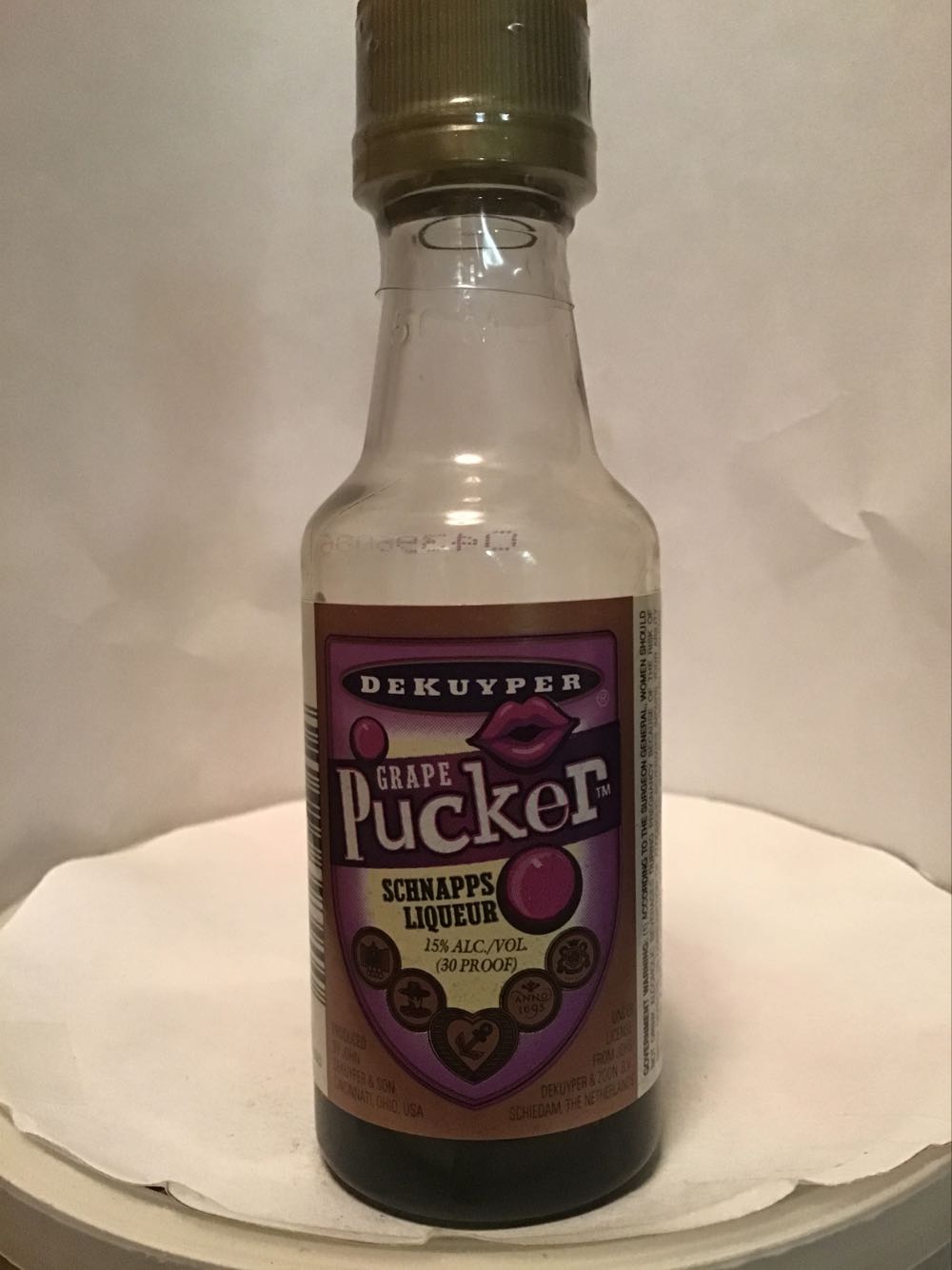 DeKuyper Harvest Pear & Red Headed Burst & Blustery Burst & Grape Picker - De Kuyper Royal Distillers (50 mL) alcohol collectible - Main Image 4